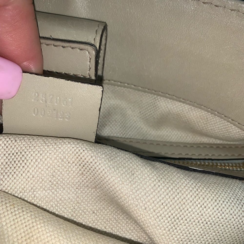 Authentic GUCCI GG Logo Web Line Tote - Picture 13 of 14